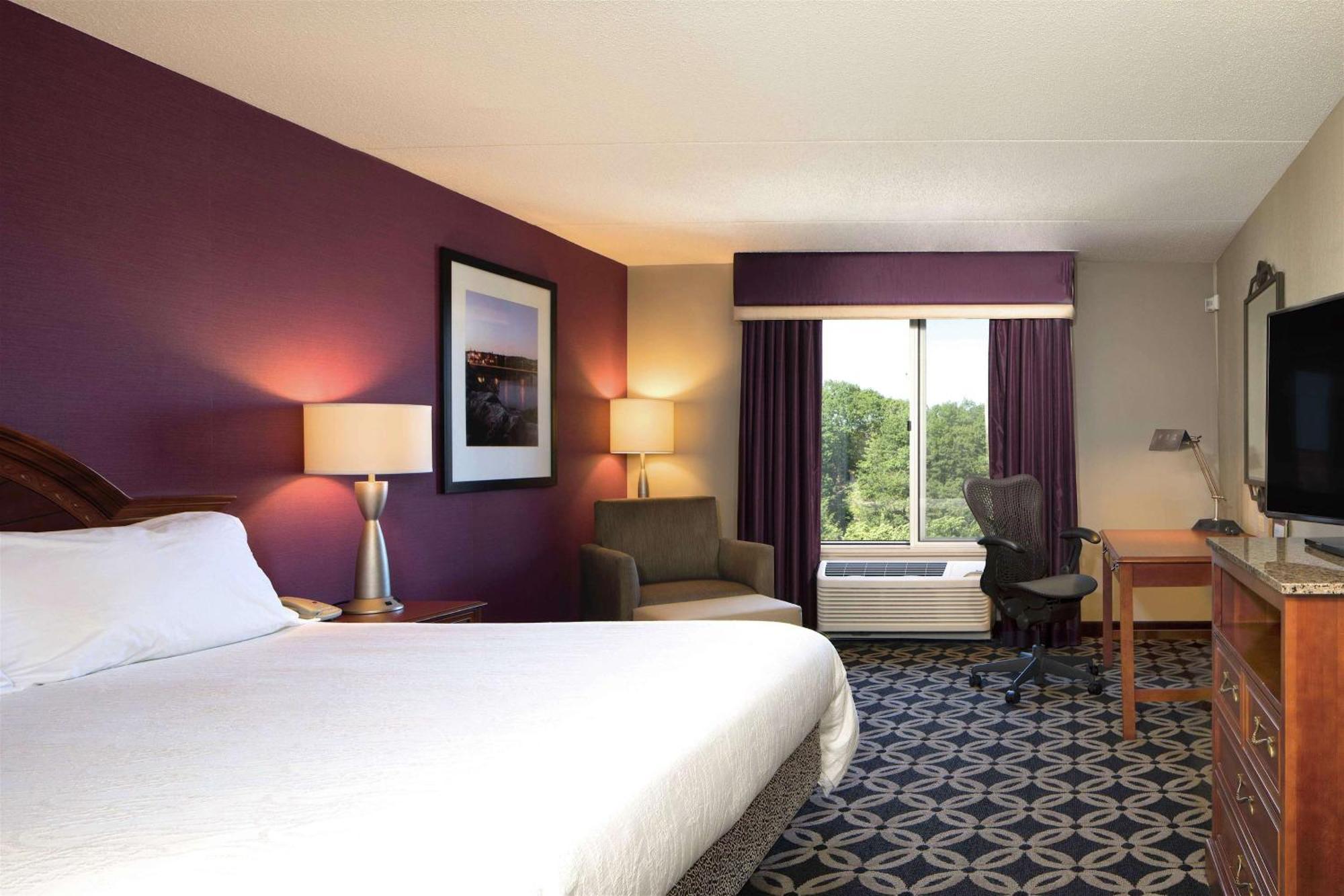 Hilton Garden Inn Auburn Riverwatch Buitenkant foto