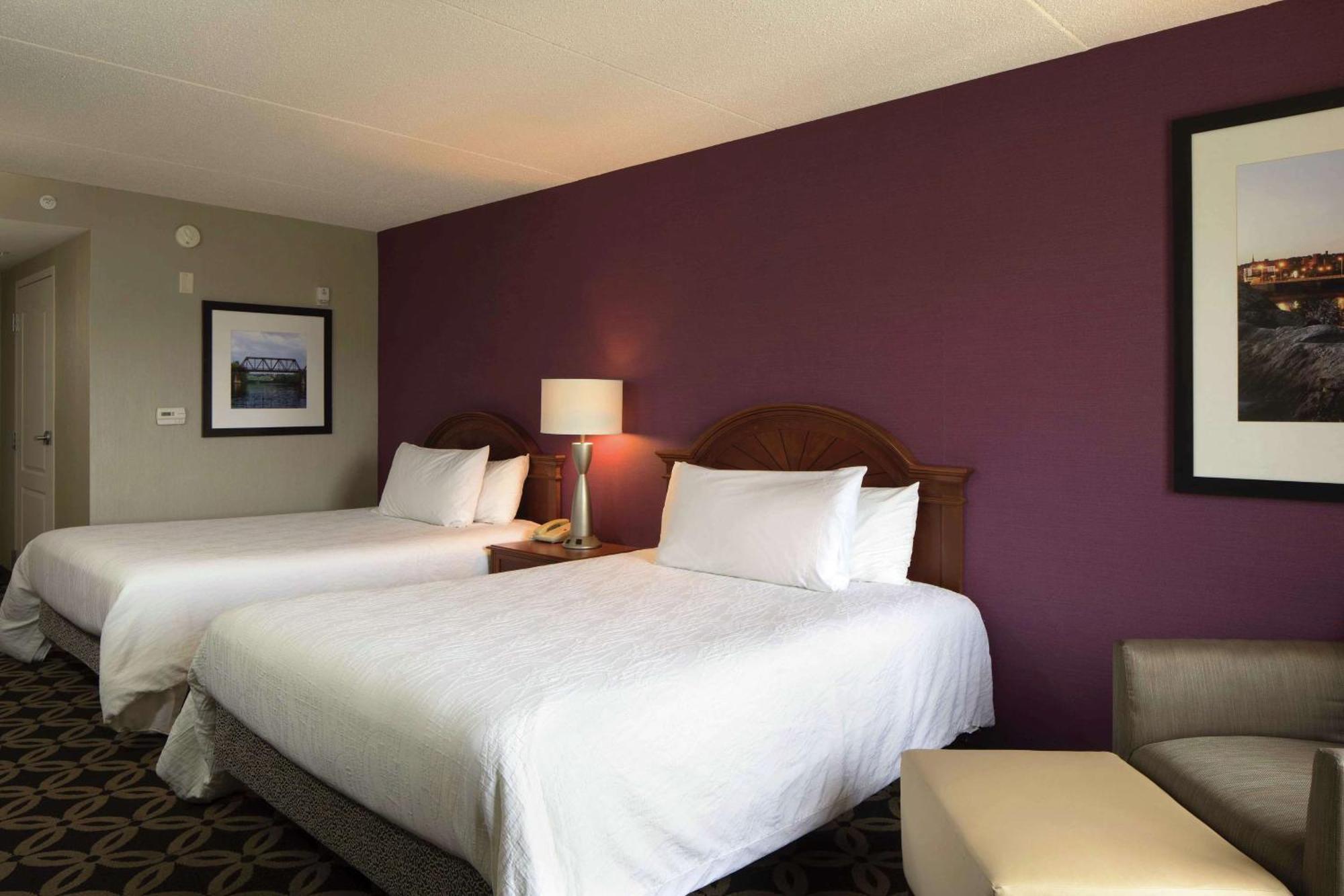 Hilton Garden Inn Auburn Riverwatch Buitenkant foto
