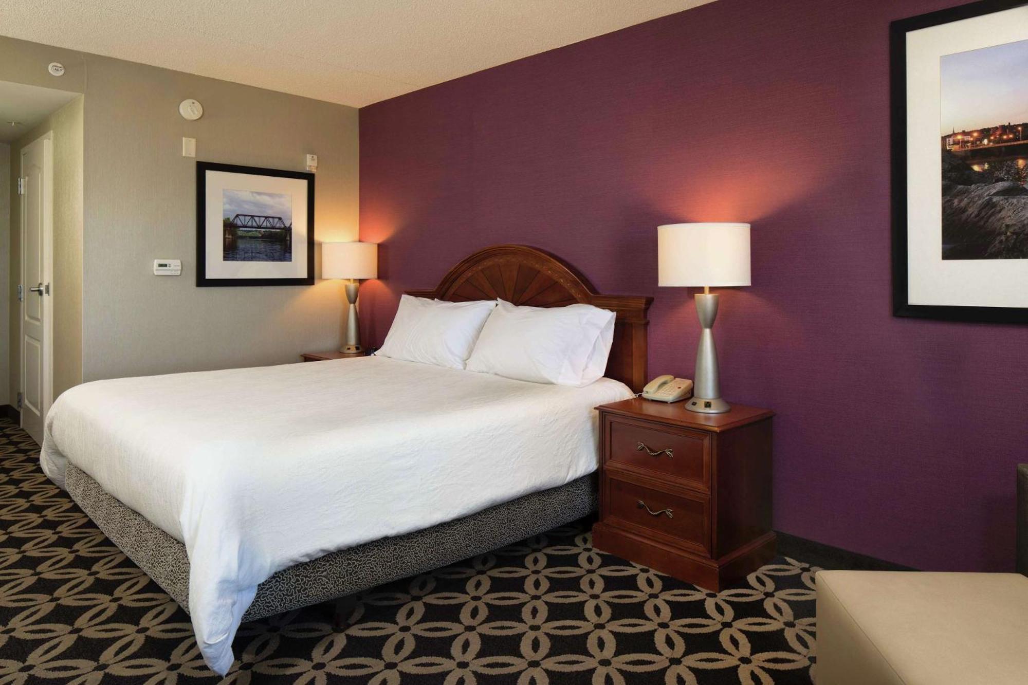 Hilton Garden Inn Auburn Riverwatch Buitenkant foto