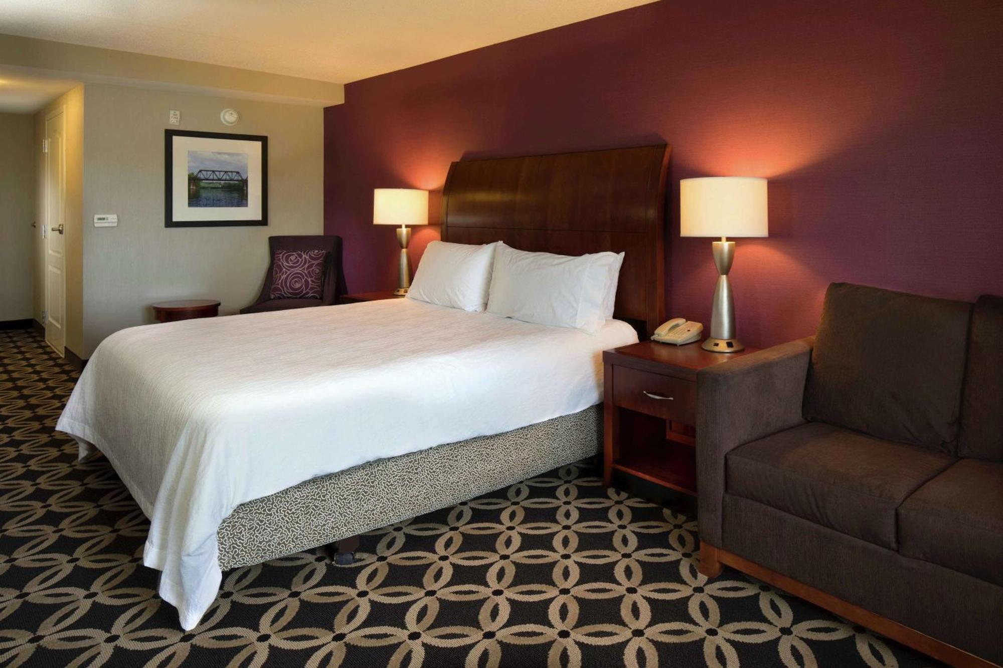 Hilton Garden Inn Auburn Riverwatch Buitenkant foto